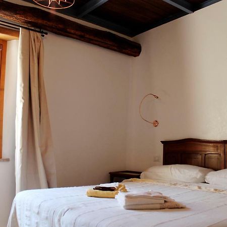 Al Vicolo Dei Pescatori Bed & Breakfast Anguillara Sabazia Exterior foto