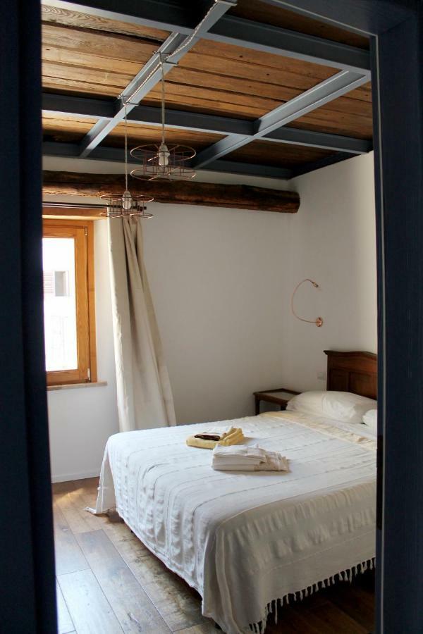 Al Vicolo Dei Pescatori Bed & Breakfast Anguillara Sabazia Exterior foto